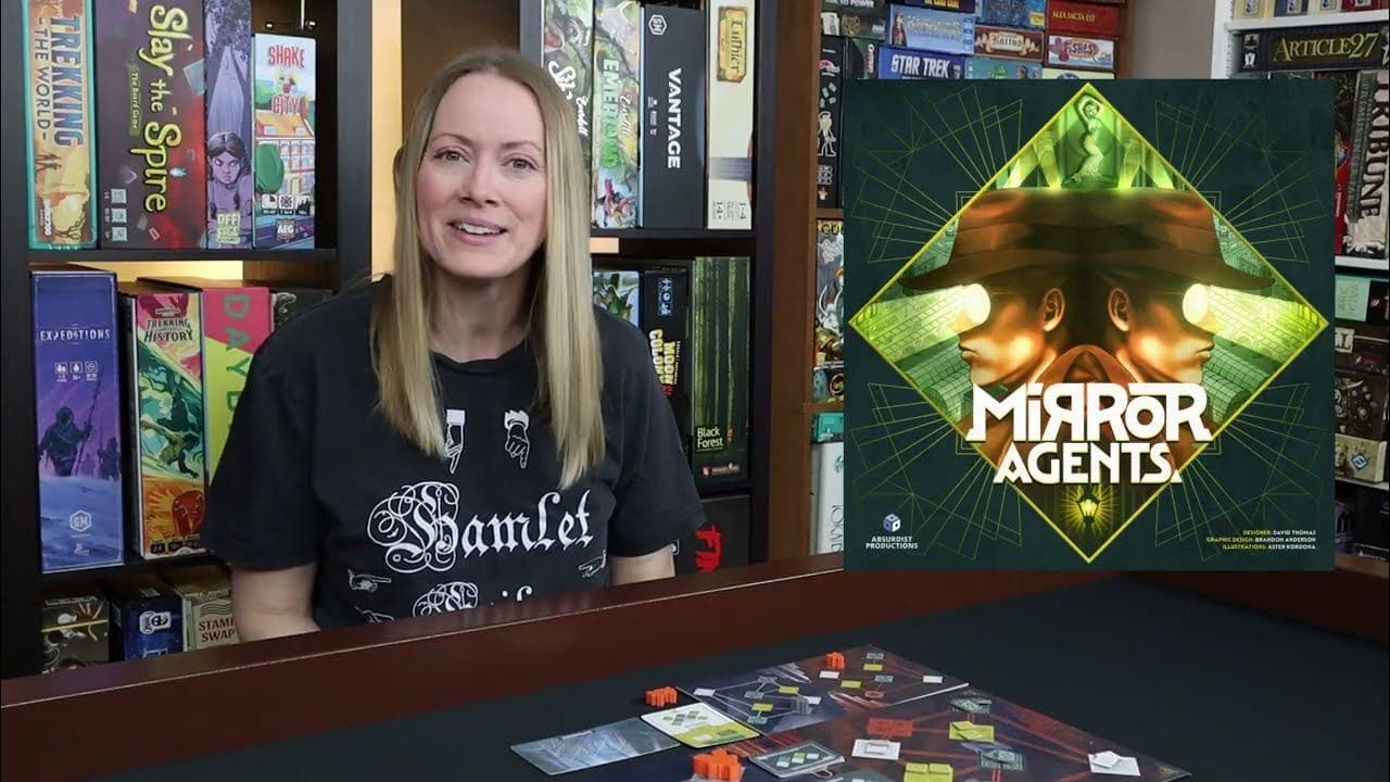 Mirror Agents ►►► Spy vs spy always on the brink of being caught!